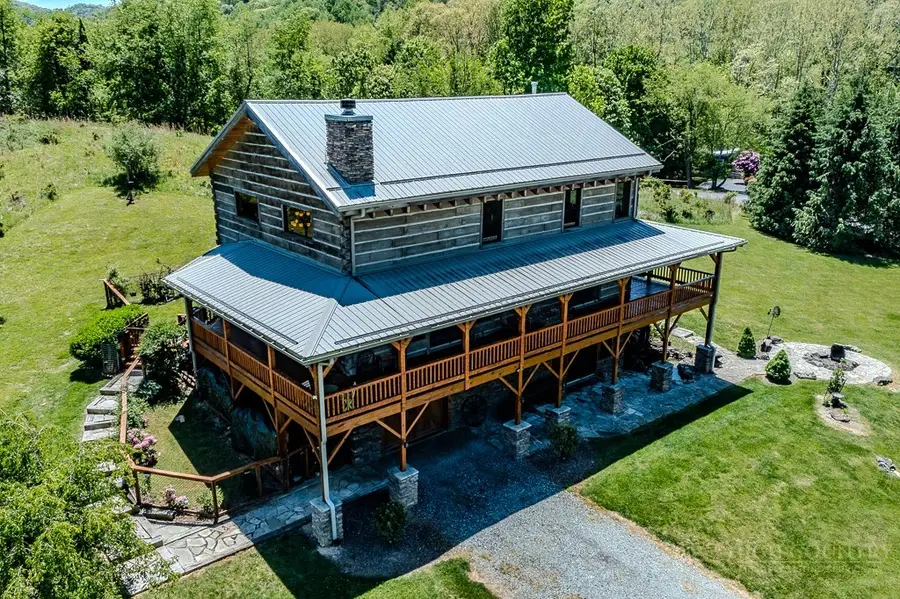 262 Red Tailed Hawk Road, Banner Elk, NC 28604 - #3