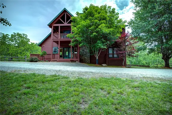 81 Nature Walk Way, Piney Creek, NC 28663