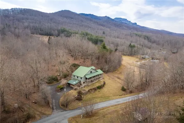 442 Aldridge Road, Banner Elk, NC 28604