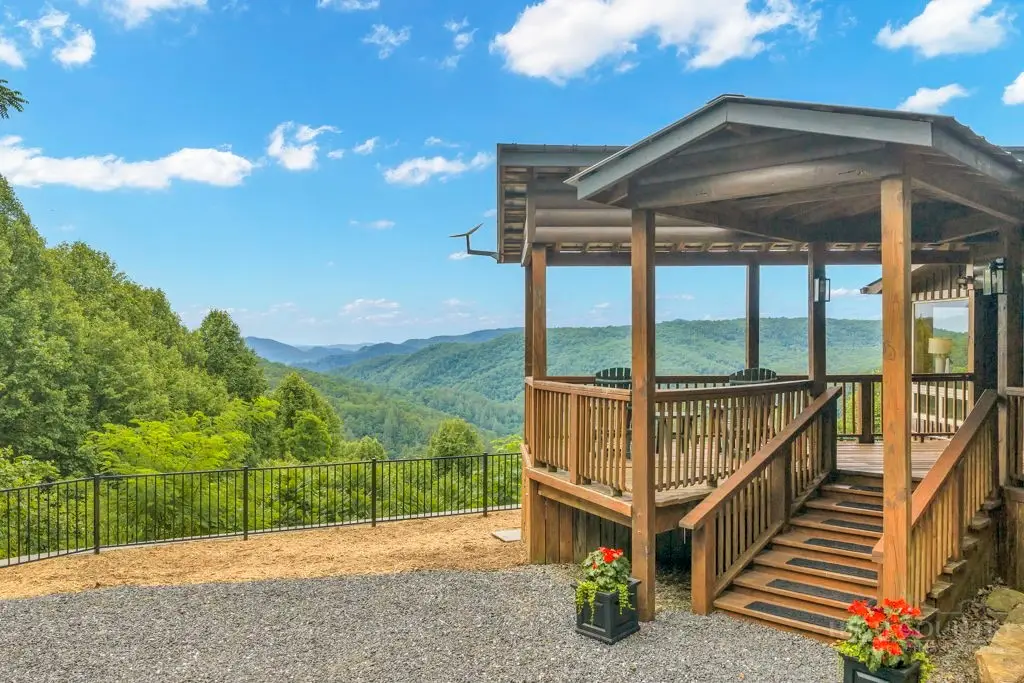 118 Paisley View, Lenoir, NC 28645 - #1