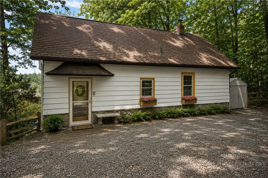421 Sourwood Lane, Blowing Rock, NC 28605 - #2