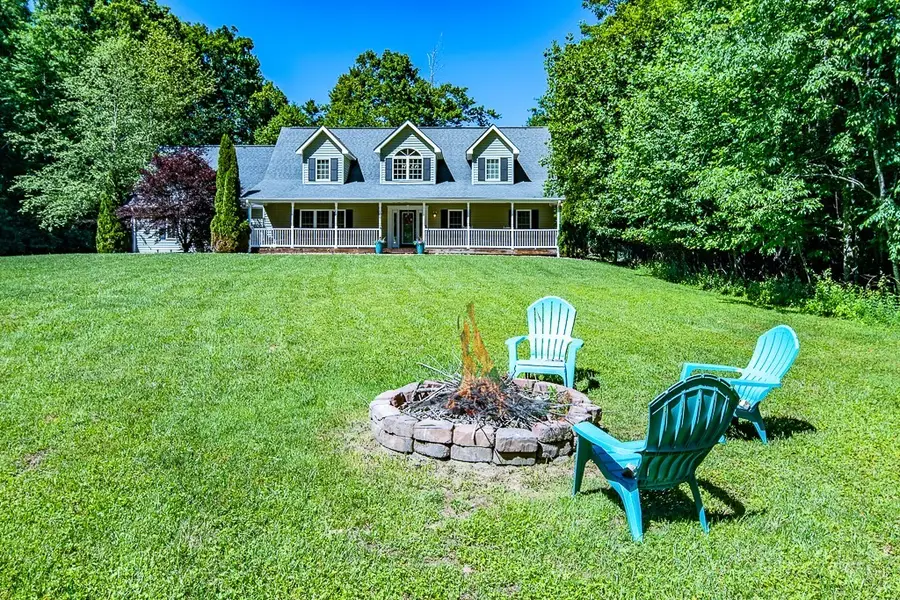 108 Brookside Drive, West Jefferson, NC 28694 - #2