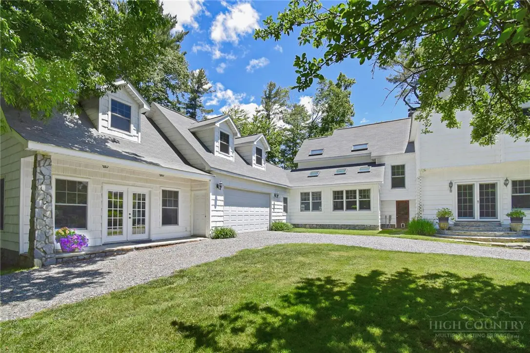 140 Library Lane, Banner Elk, NC 28604 - #1