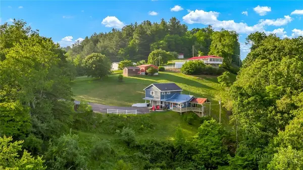242 Ladd Parson Road, Crumpler, NC 28617