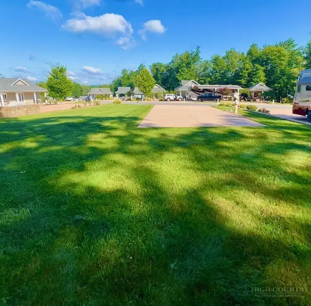 67 Laurel Branch Court, Roaring Gap, NC 28668 - #2