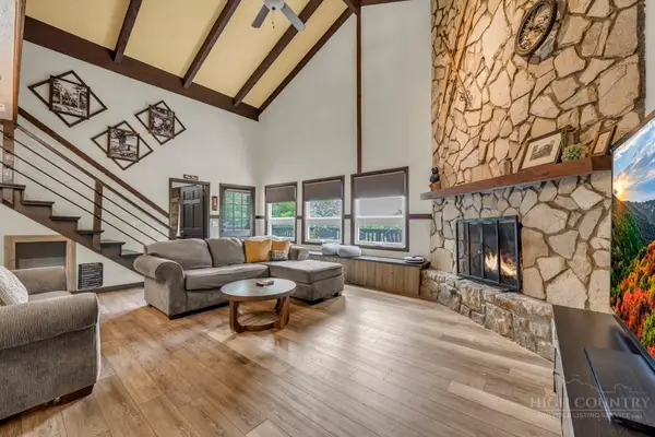 106 Kick Turn Lane, Beech Mountain, NC 28604