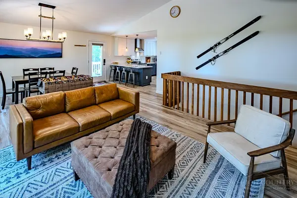 128 Wild Daisy Lane, Beech Mountain, NC 28604