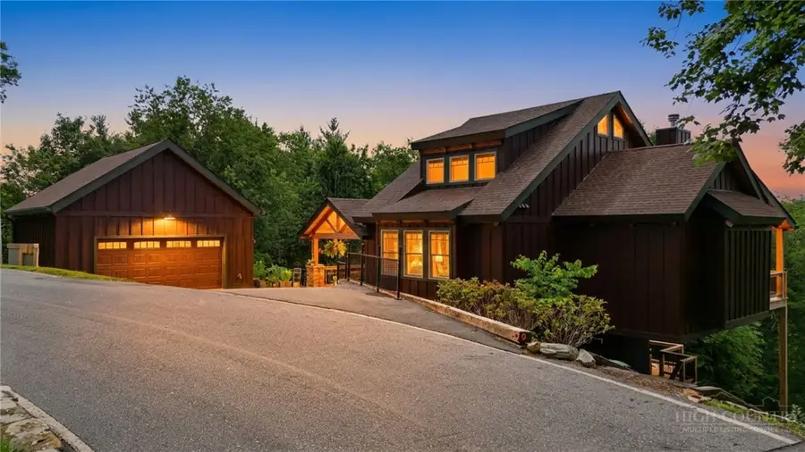 882 Sunset Drive, Blowing Rock, NC 28605 - #2