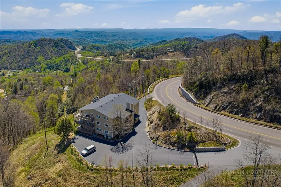 5970 Blowing Rock Boulevard #12, Lenoir, NC 28645 - #2