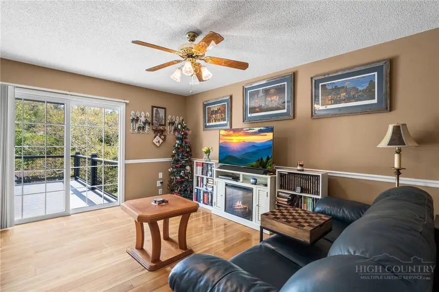 133 Country Air Lane, West Jefferson, NC 28694 - #2