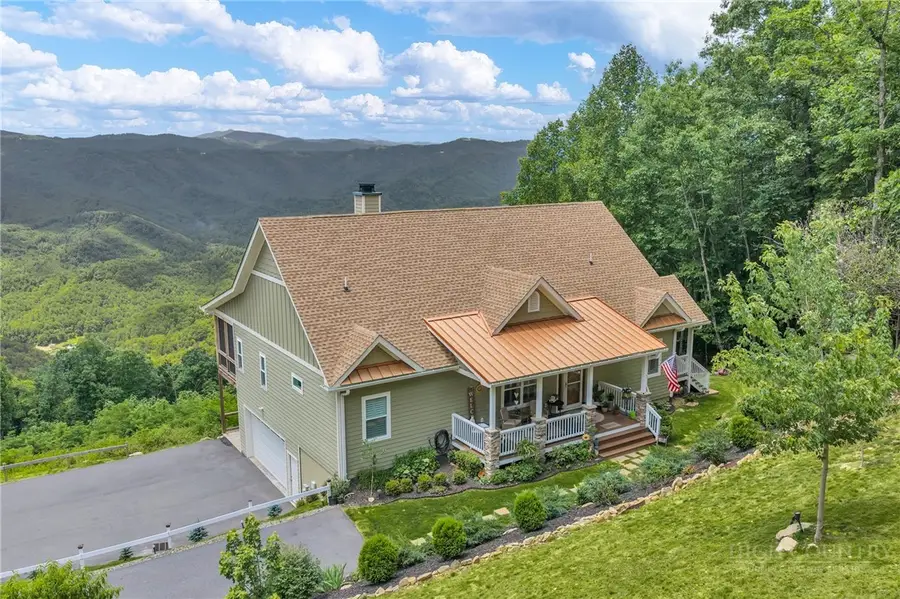 364 Skyview Street, Deep Gap, NC 28618 - #2