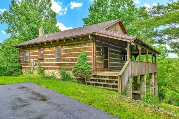 1521 Nc Highway 194, West Jefferson, NC 28694