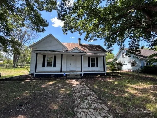 603 Thomas Street, Reidsville, NC 27320 - #1