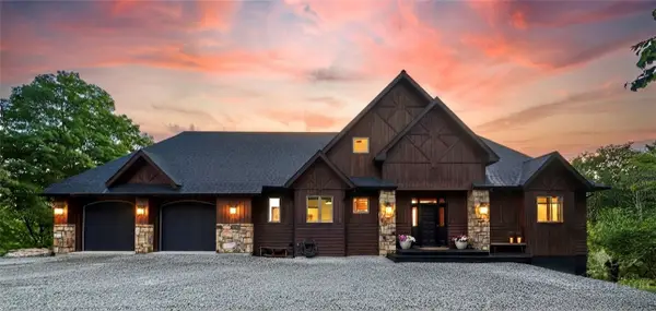 211 Oz Road, Beech Mountain, NC 28604