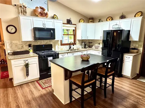 76 Whispering Pine Loop, Newland, NC 28657