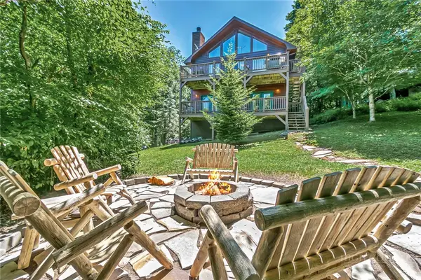 163 Rock Ledge Lane, Sugar Mountain, NC 28604