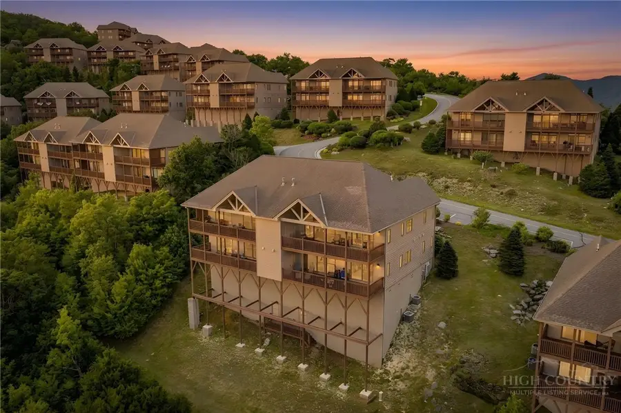 649 Craggy Pointe #20D, Sugar Mountain, NC 28604 - #2