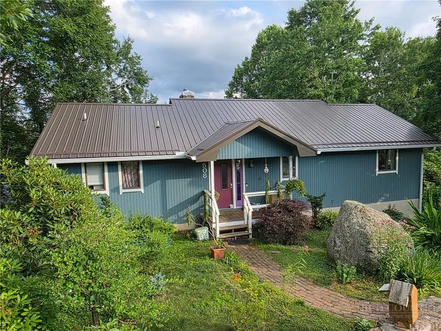 508 Laurel Lane, Newland, NC 28657 - #2