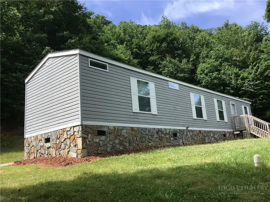 412 Jim Grubbs Lane, Todd, NC 28684 - #3