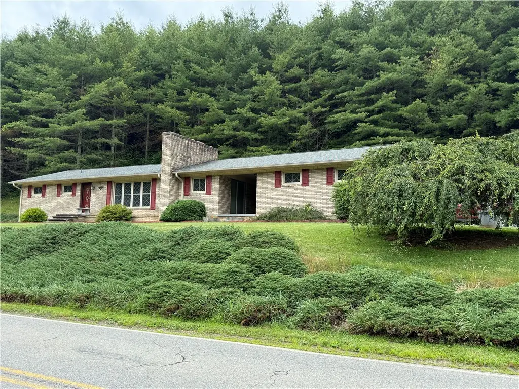 12093 Nc Hwy 194 N, Lansing, NC 28643 - #1