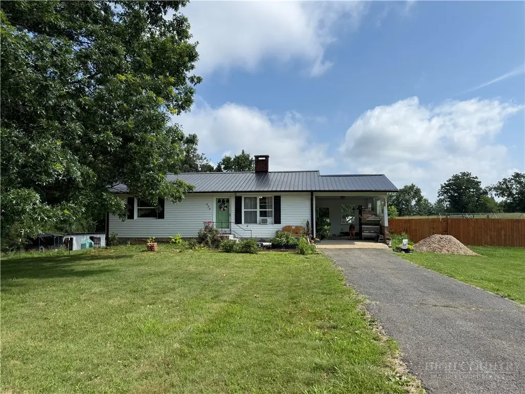 808 Piney Creek School Road, Piney Creek, NC 28663 - #1