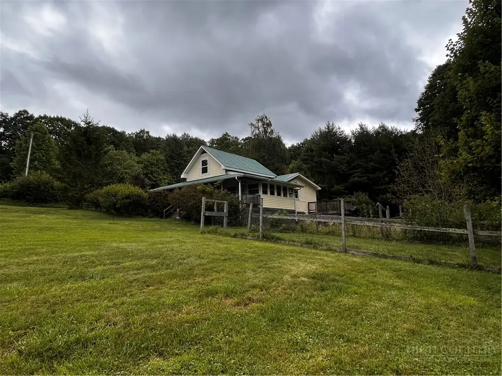 3026 Mountain Dale Road, Vilas, NC 28692 - #1