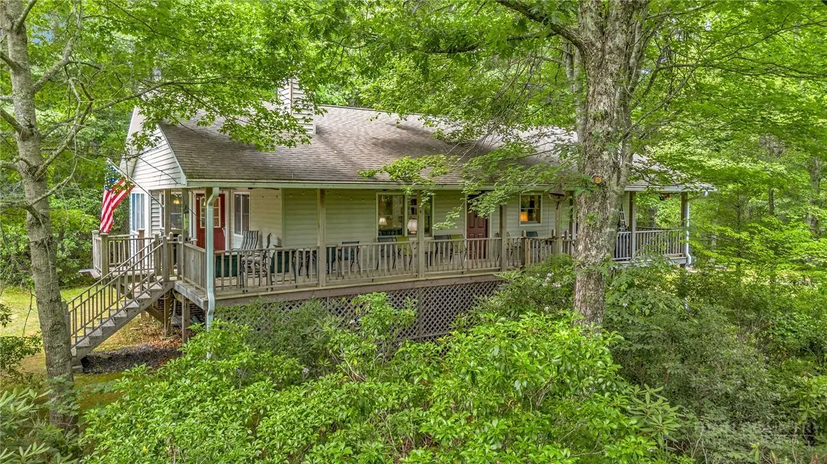 657 Wolfpack Drive, West Jefferson, NC 28694 - #1