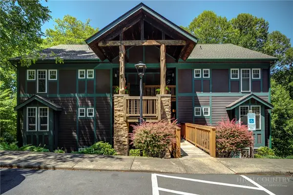 212 Still Lake Rd Road #422, Boone, NC 28607