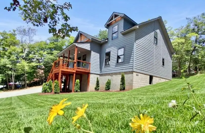 102 Snowplow Lane, Beech Mountain, NC 28604 - #2