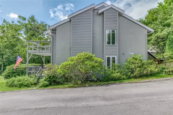 388 Skyleaf Drive #B12, Sugar Mountain, NC 28604
