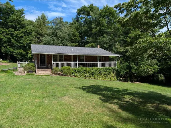 95 Glade Creek Road, Sparta, NC 28675