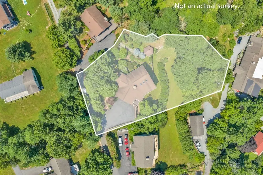 140 Foggy Hollow, Blowing Rock, NC 28605 - #3