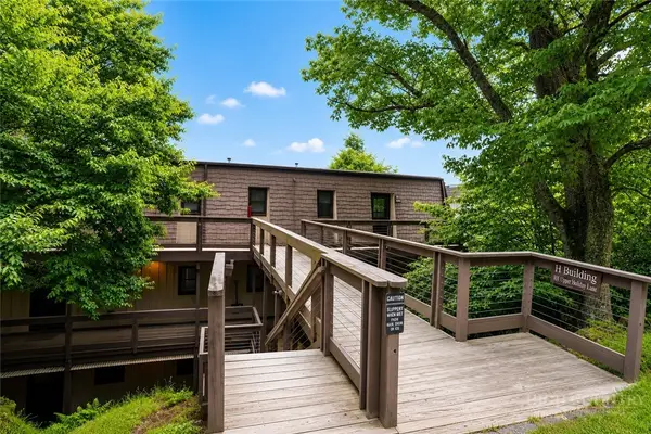 101 Upper Holiday Lane #H-232, Beech Mountain, NC 28604