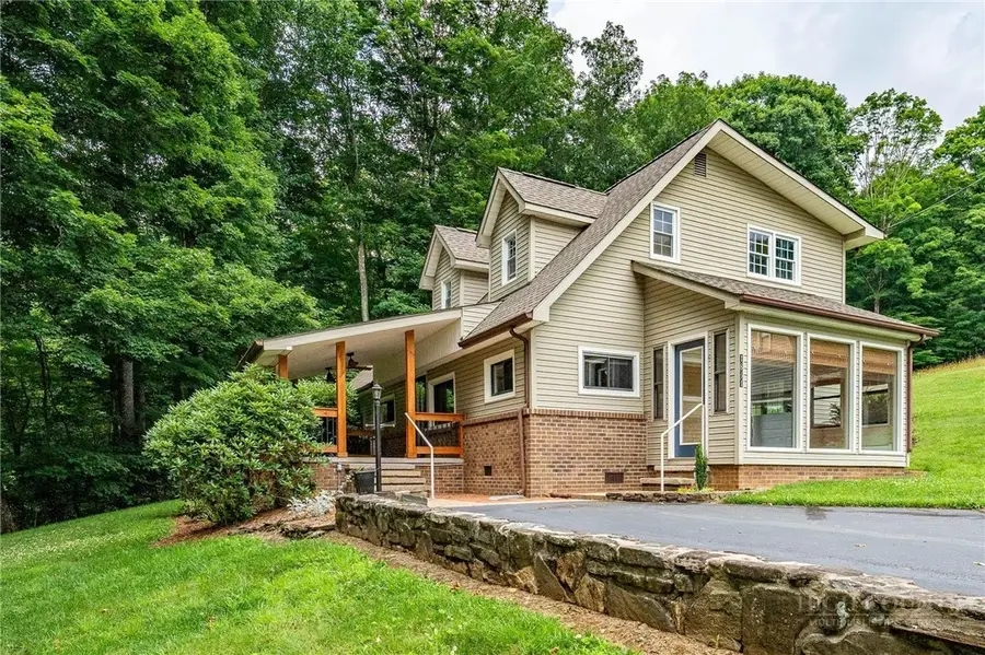 1861 Vanderpool Road, Vilas, NC 28692 - #2
