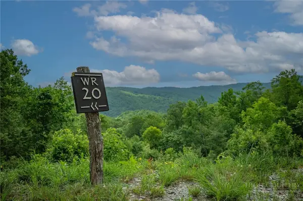 WR20 Firethorne Lane, Elk Park, NC 28604