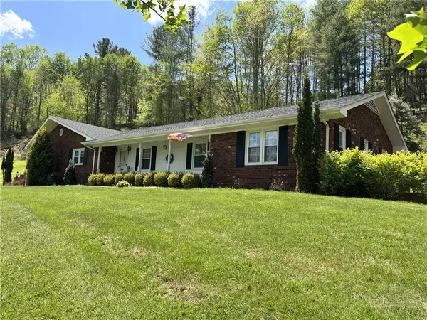 11644 Hwy 88 West, Warrensville, NC 28693