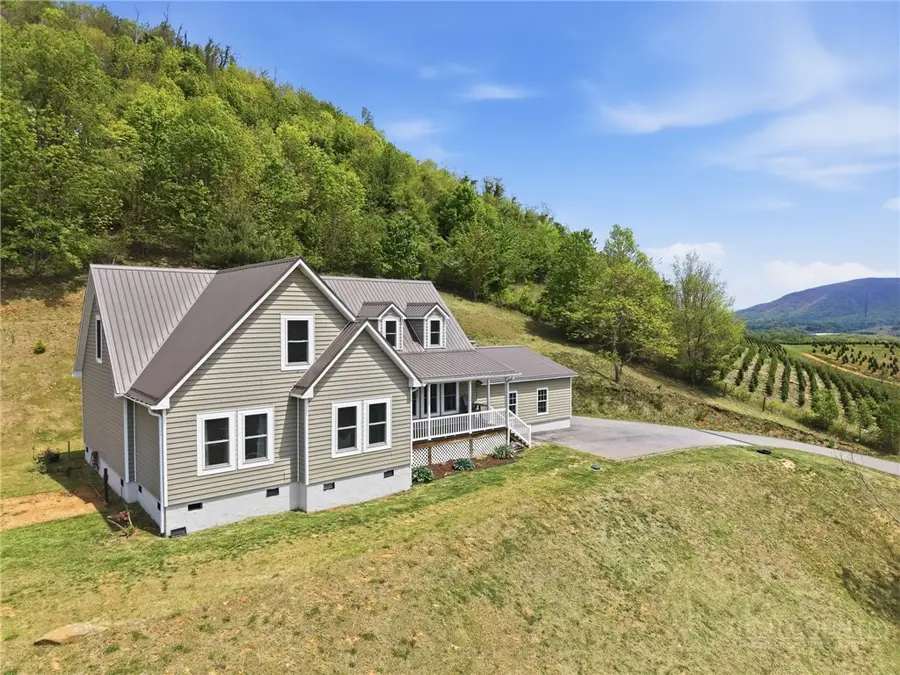 384 Clear Branch Drive, West Jefferson, NC 28694 - #2
