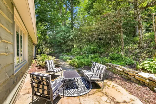 188 Holly Lane, Blowing Rock, NC 28605