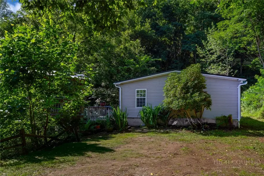 281 Church Ridge Road, Vilas, NC 28692 - #2
