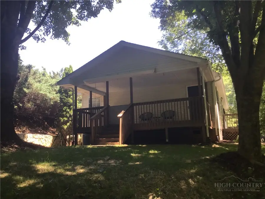 301 Tailor Made Ranch Road, West Jefferson, NC 28694 - #3