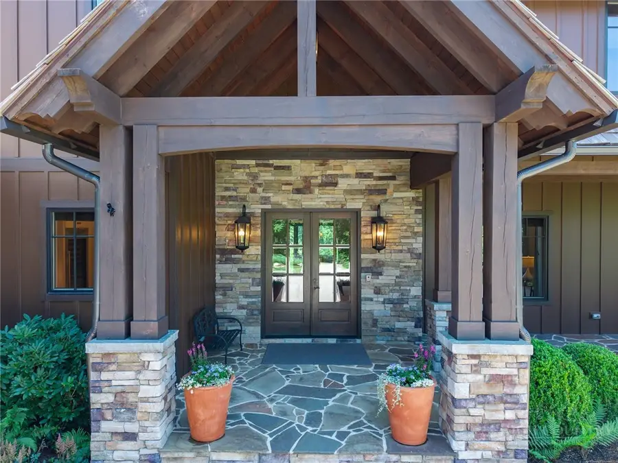864 Thunderhill Trail, Blowing Rock, NC 28605 - #2