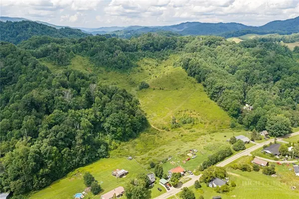 V/L Slabtown Road, Zionville, NC 28607