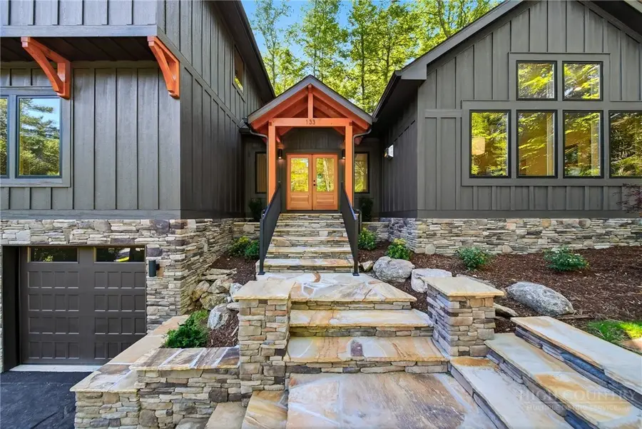 133 East Cielo Road, Blowing Rock, NC 28605 - #2