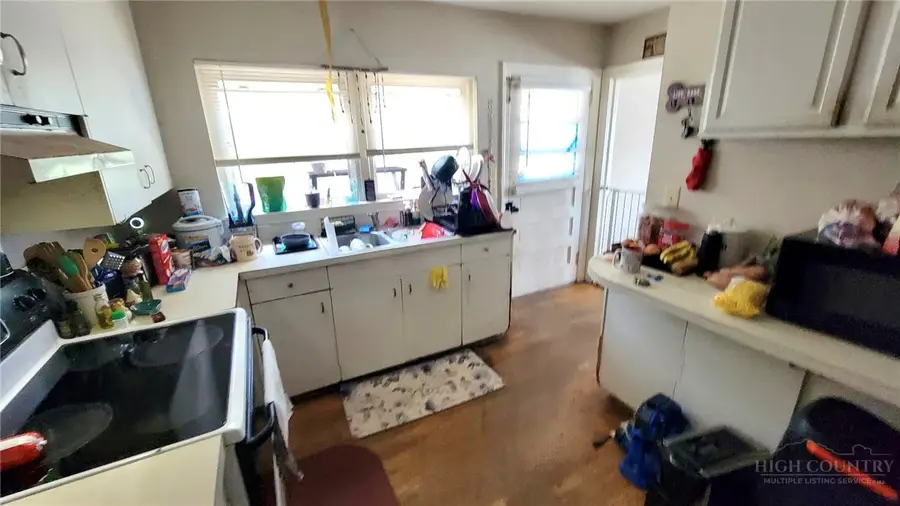 393 Oak Street, Boone, NC 28607 - #2