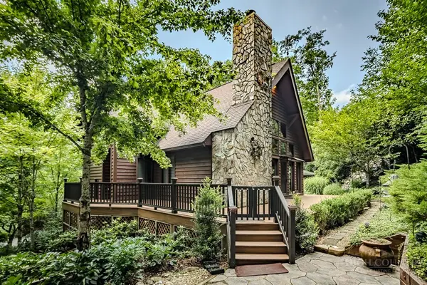 44 Warbler Lane, Newland, NC 28657