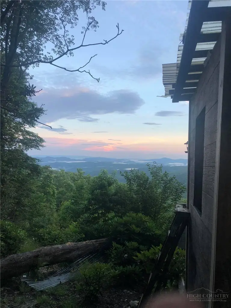 2 Us Highway 221 S, Blowing Rock, NC 28605 - #2