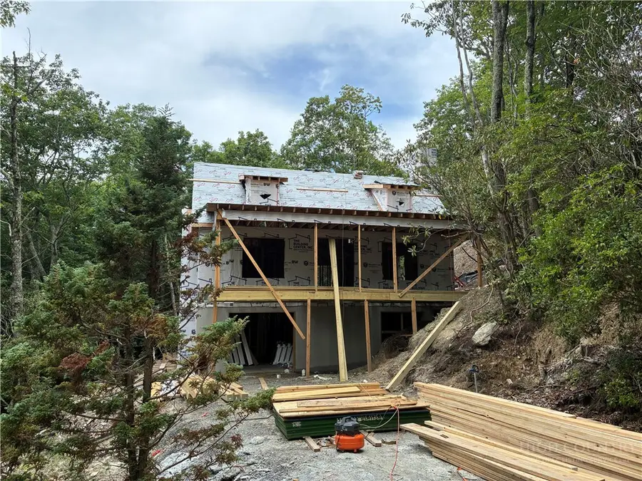 201 Jans Mountain Road, Blowing Rock, NC 28605 - #2