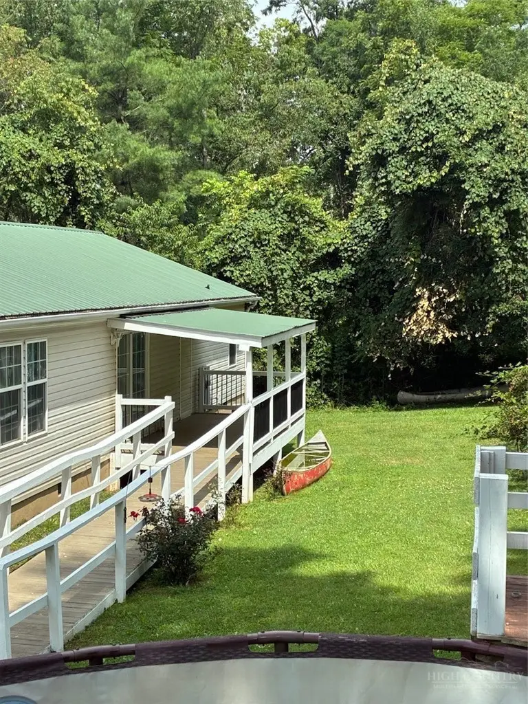 78 Joines Street, Sparta, NC 28675 - #3