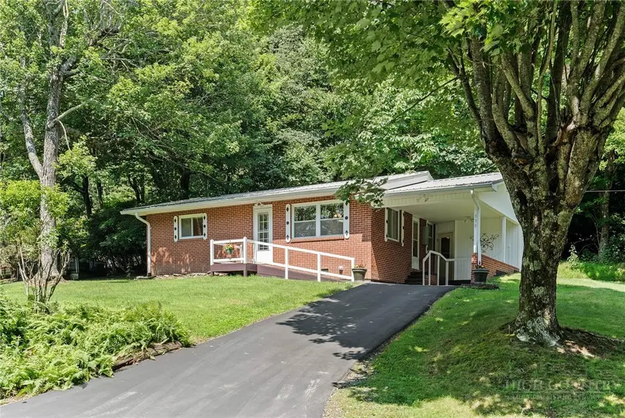 338 Sunrise Cove, Blowing Rock, NC 28605 - #2