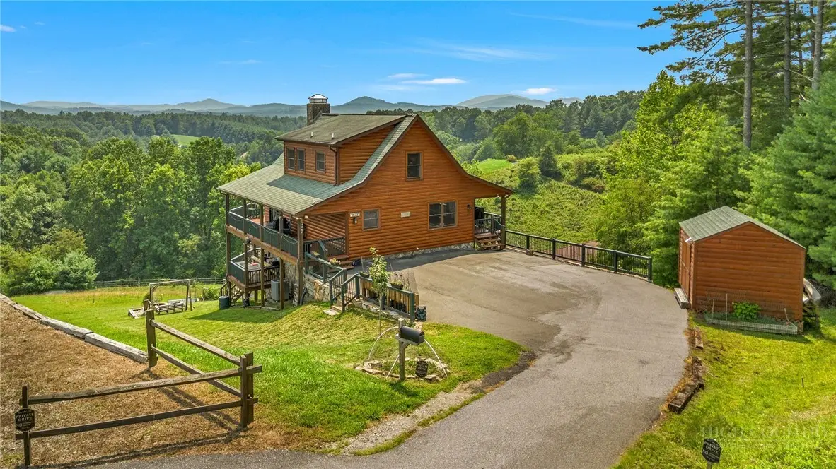 139 Thunder Road, Piney Creek, NC 28663 - #1